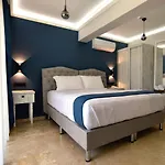 ホテル Tahiraga ダッチャ